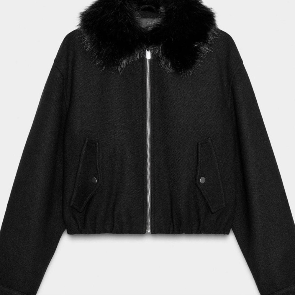 Zara Black Bomber Jacket with Faux-Fur Collar - Picture 2 of 9